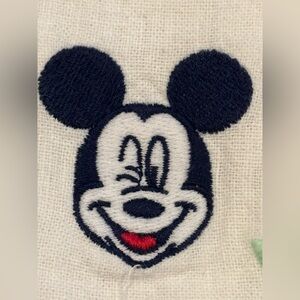 Old Navy Disney 7” Linen Blend Shorts (READ DESCRIPTION)